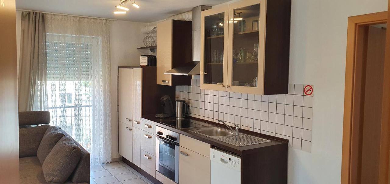מצינגן Outletcity Ferienwohnung 2 מראה חיצוני תמונה