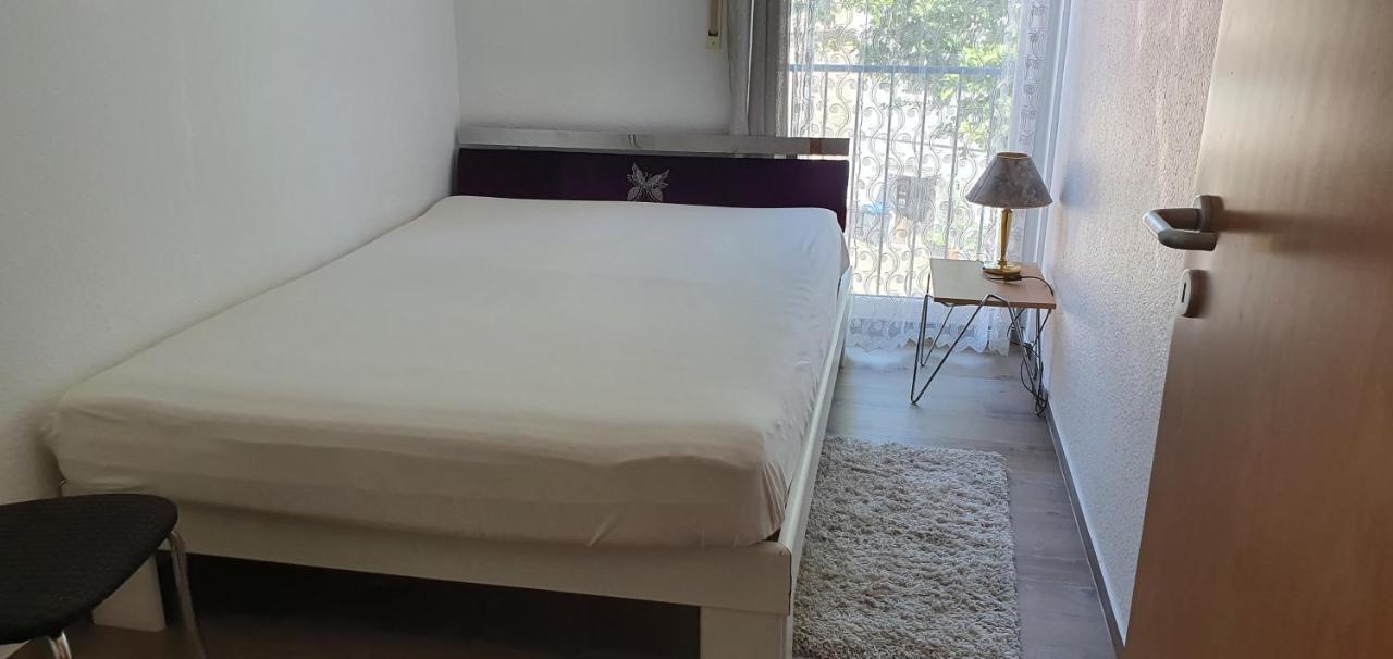 מצינגן Outletcity Ferienwohnung 2 מראה חיצוני תמונה